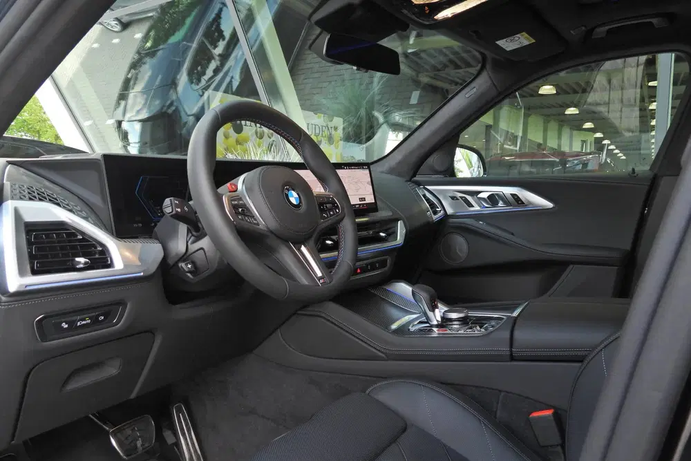 BMW XM PHEV 50e Automaat uit 2026, foto 14