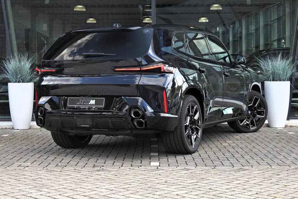 BMW XM PHEV 50e Automaat uit 2026, foto 4