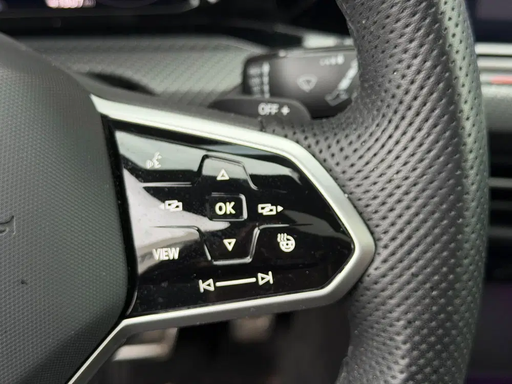Volkswagen Golf 1.5 TSI 3xR-Line Pano uit 2023, foto 15