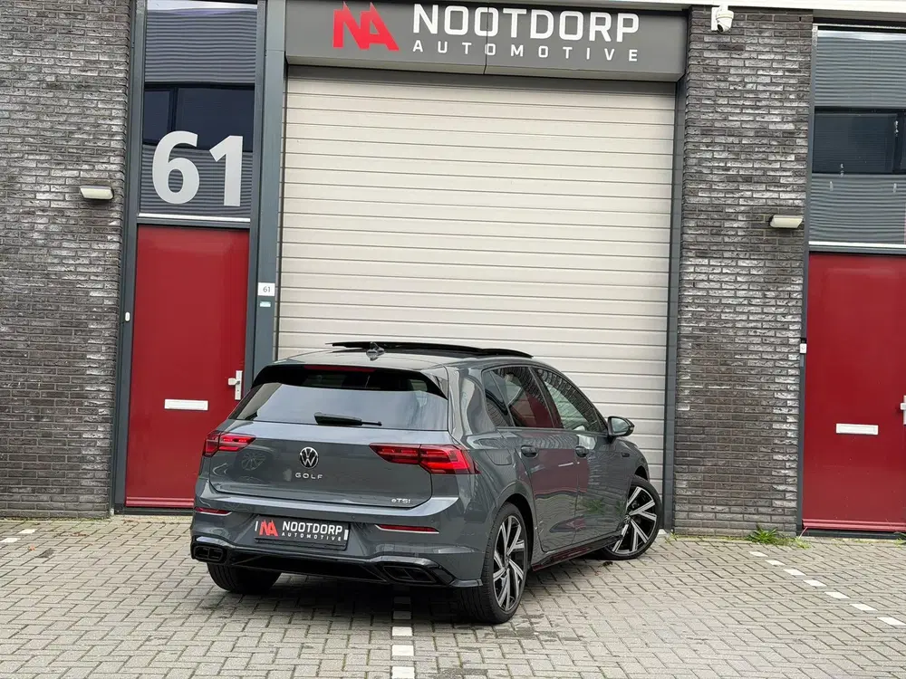 Volkswagen Golf 1.5 TSI 3xR-Line Pano uit 2023, foto 5