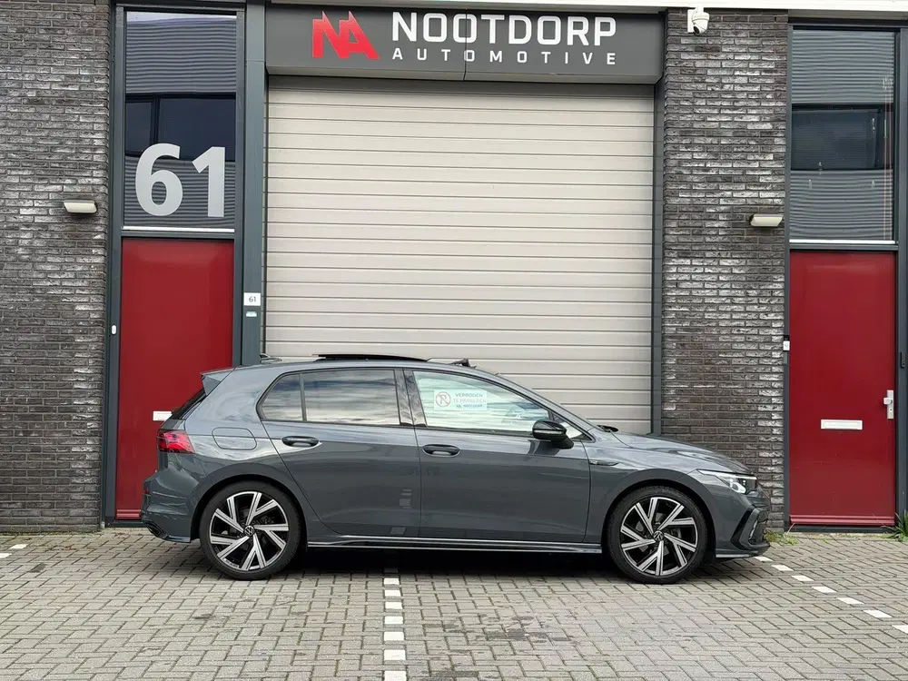 Volkswagen Golf 1.5 TSI 3xR-Line Pano uit 2023, foto 6