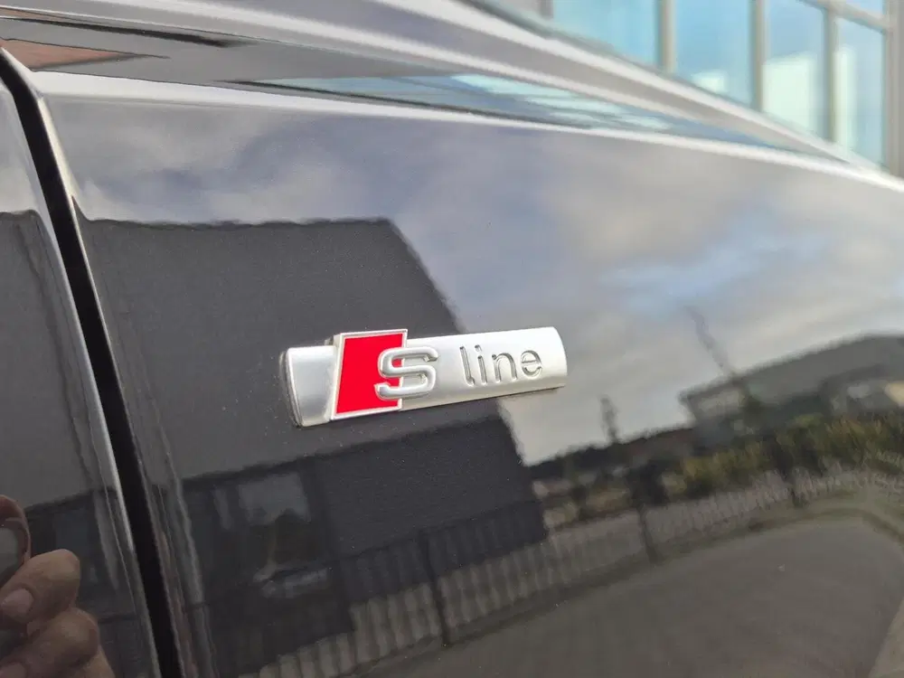 Audi Q3 45 TFSI quattro 230pk SLine Matrix uit 2019, foto 13