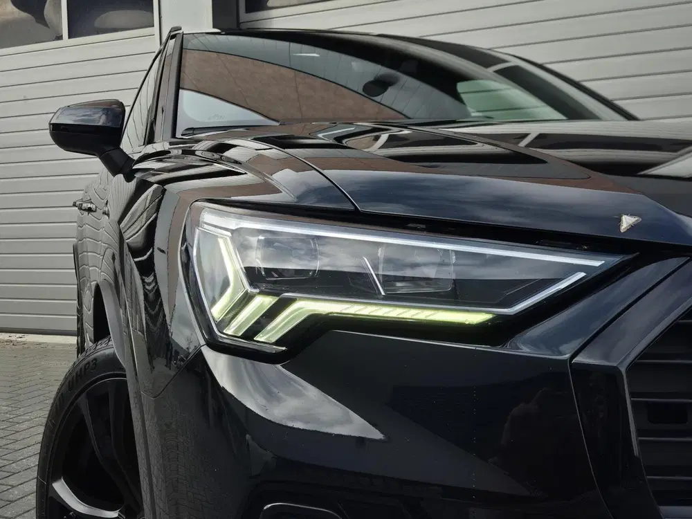 Audi Q3 45 TFSI quattro 230pk SLine Matrix uit 2019, foto 4
