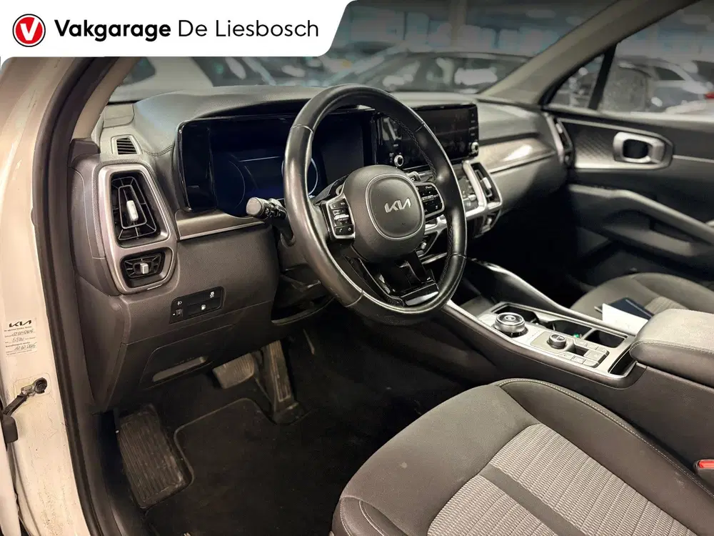 Kia Sorento 1.6 T-GDI Plug-in Hybrid 4WD DynamicLine 7 uit 2022, foto 11