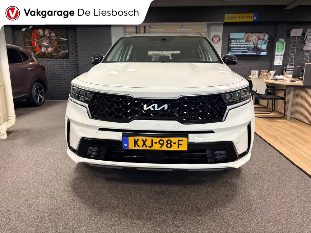 Kia Sorento 1.6 T-GDI Plug-in Hybrid 4WD DynamicLine 7 uit 2022, foto 9
