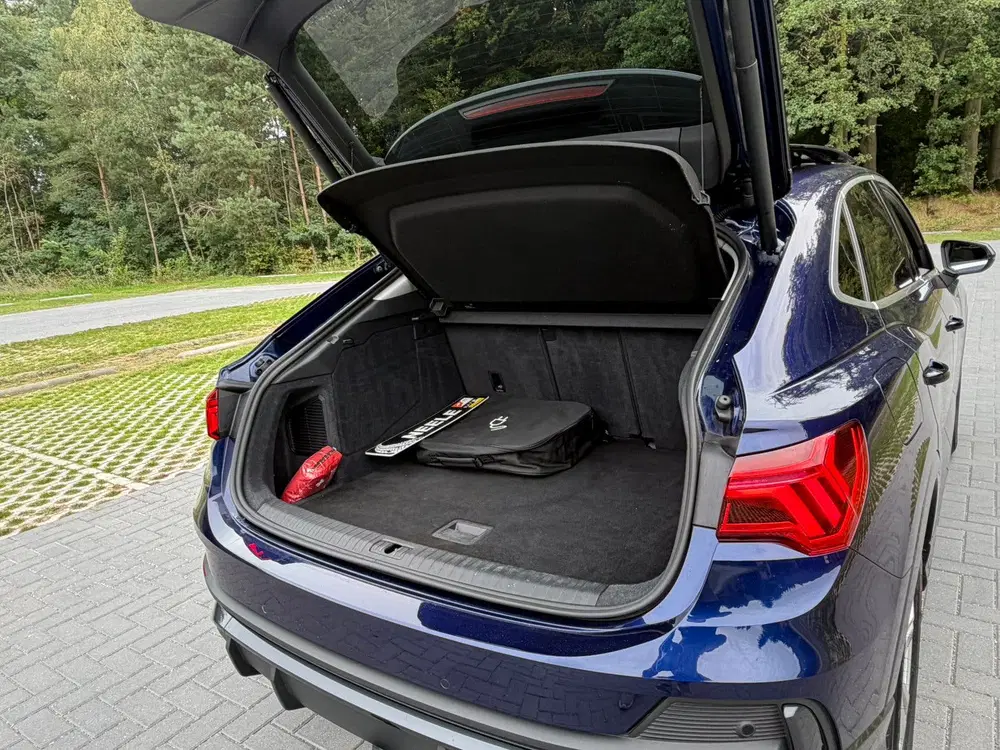 Audi Q3 45 TFSI e Sportback PANO uit 2022, foto 13