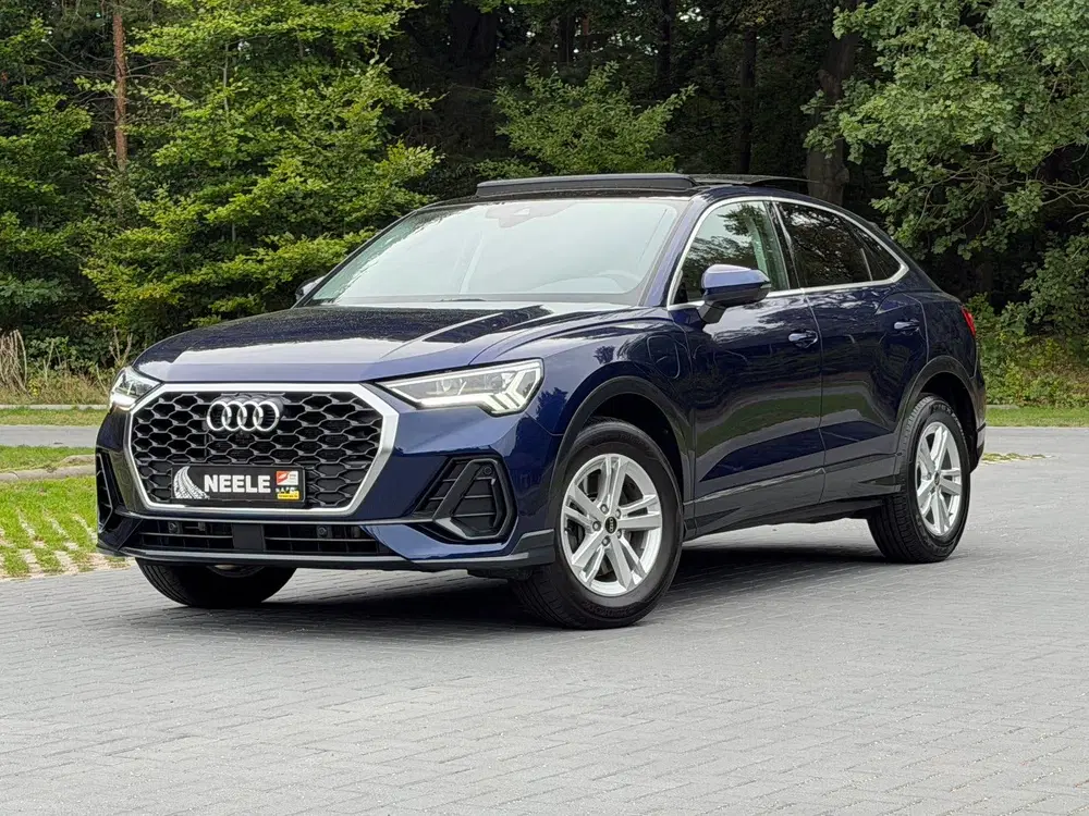 Audi Q3 45 TFSI e Sportback PANO uit 2022, foto 4