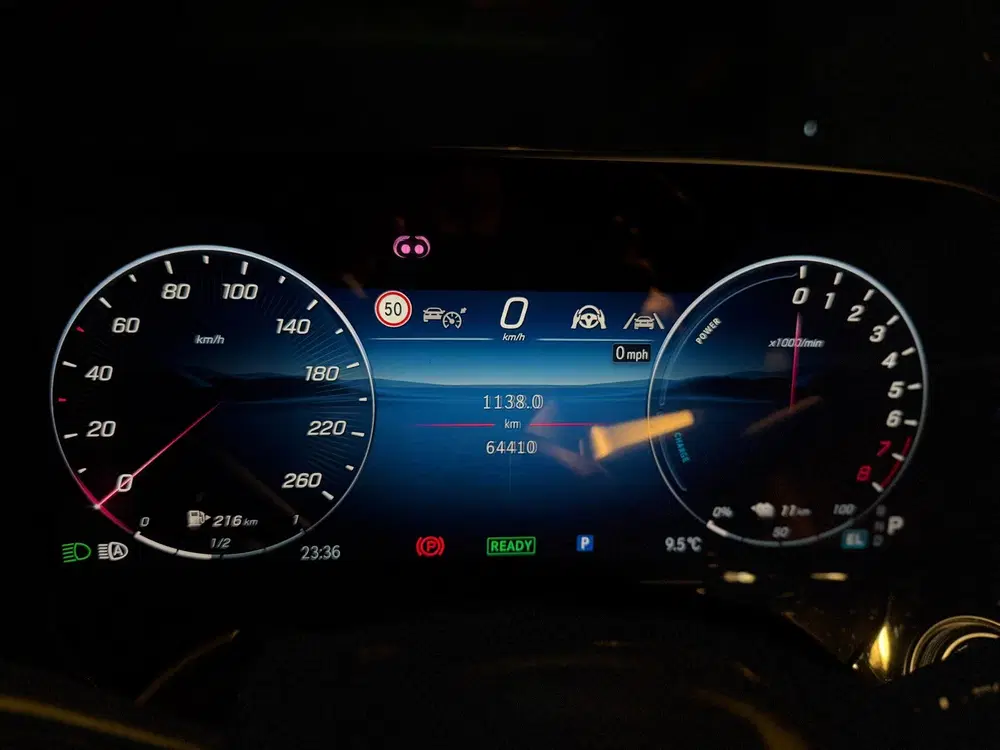 Mercedes-Benz E-Klasse E 300e Amg uitvoering uit 2023, foto 15