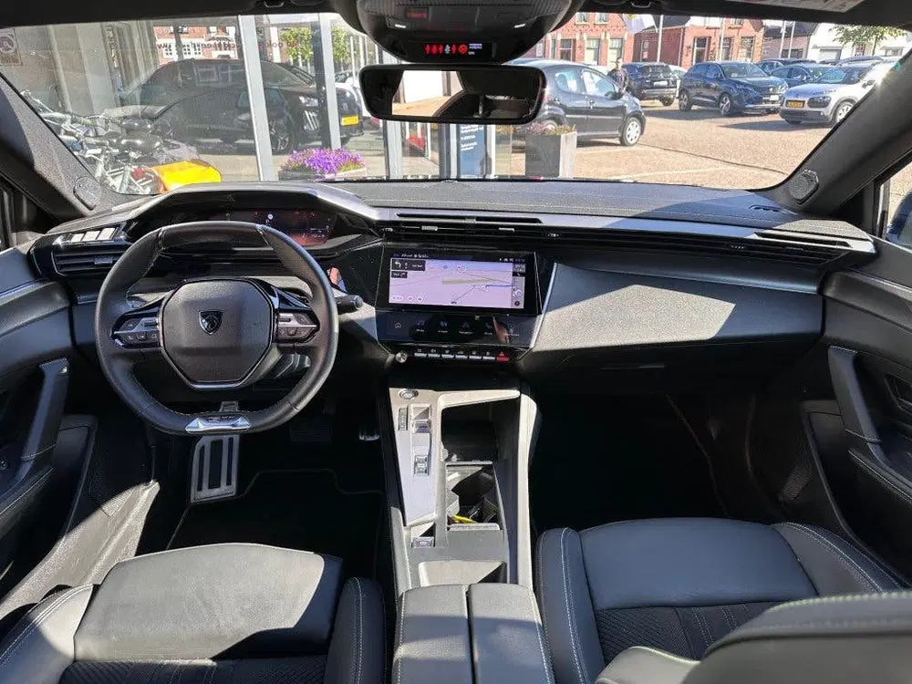 Peugeot 408 1.6 HYBRID 225 GT PHEV + OPTIE uit 2025, foto 15