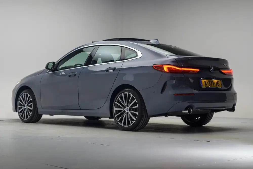 BMW 2-serie 2 Serie Gran Coupe 220i High Executive Edi uit 2021, foto 3