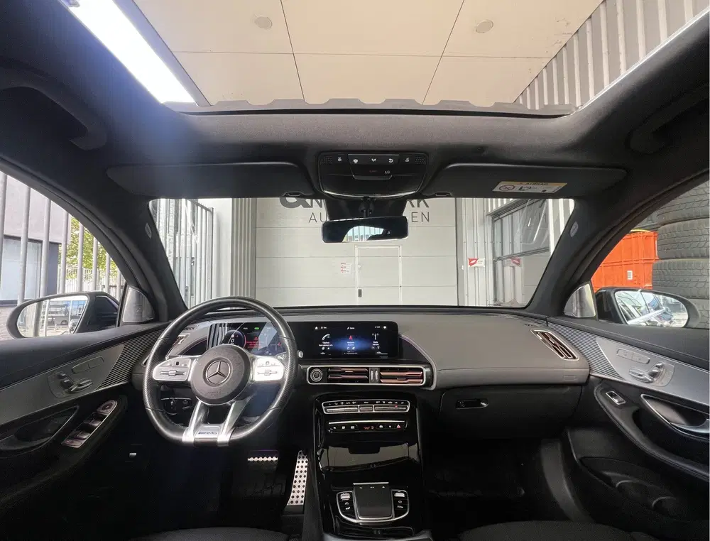 Mercedes-Benz EQC 400 4MATIC AMG Line Premium 80 kWh uit 2022, foto 13