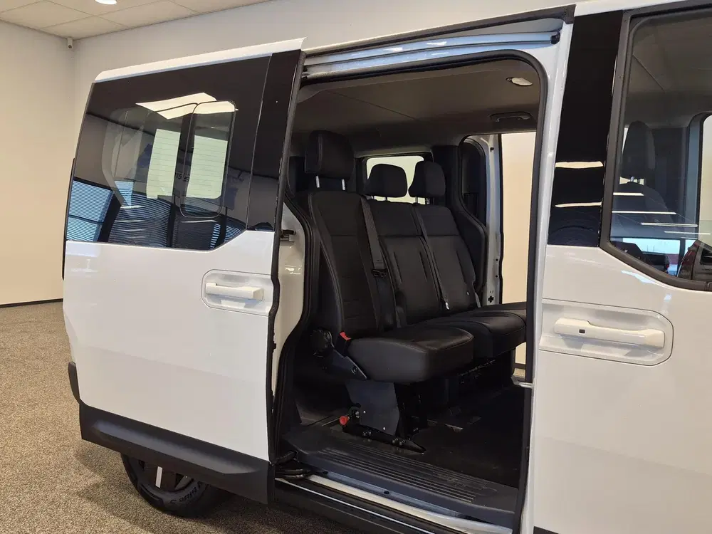 Kia PV5 Passenger Rolstoelauto Automaat (71 kWh uit 2026, foto 8