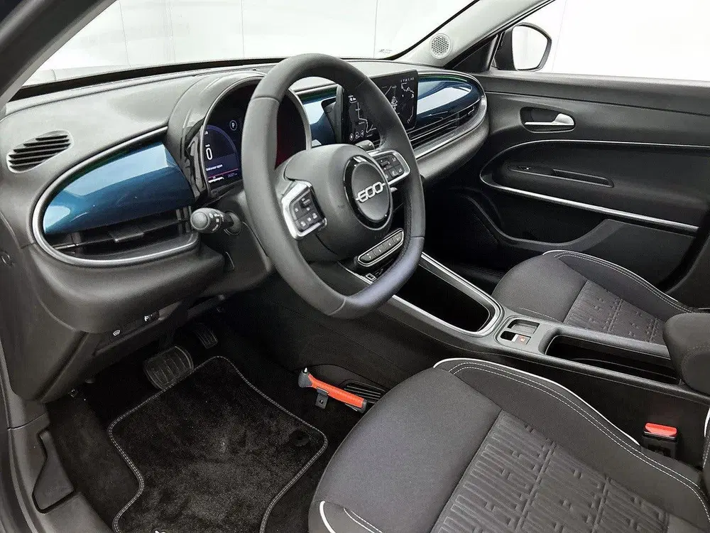 Fiat 600 Urban 1.2 110pk Automaat uit 2025, foto 10