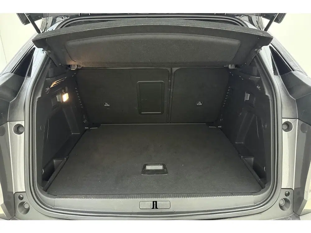 Peugeot 3008 1.2T 130pk GT uit 2024, foto 10