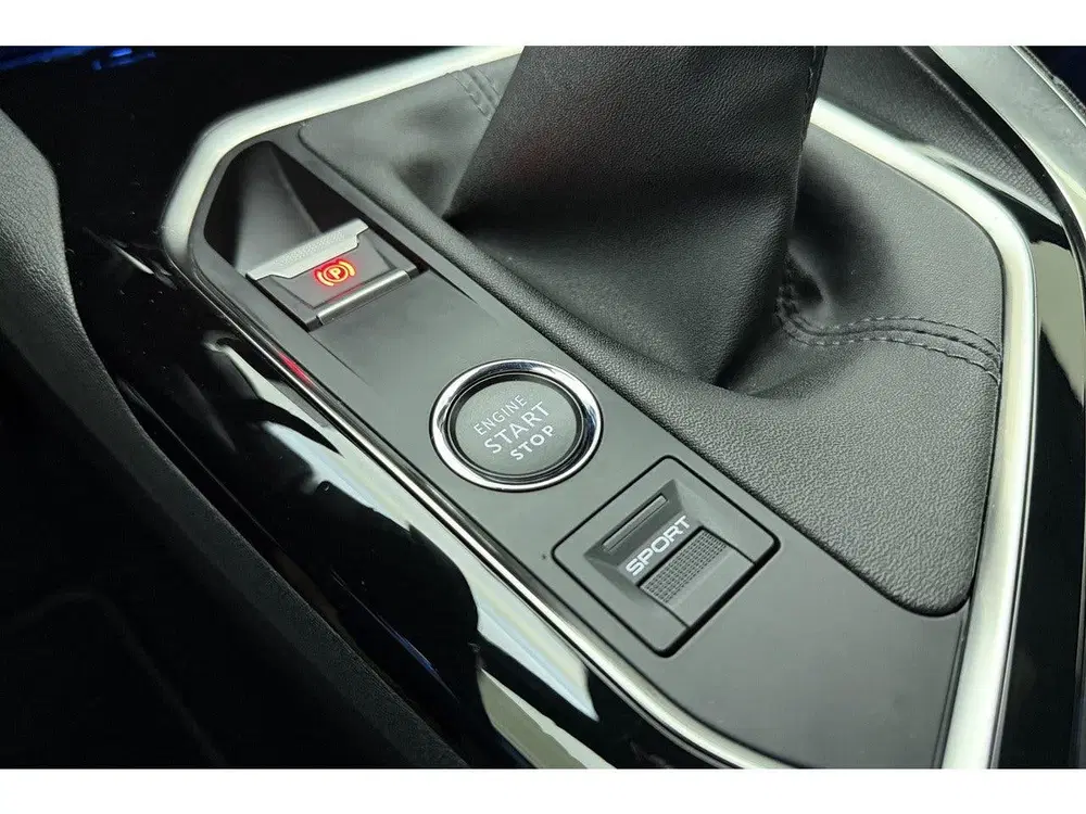 Peugeot 3008 1.2T 130pk GT uit 2024, foto 14