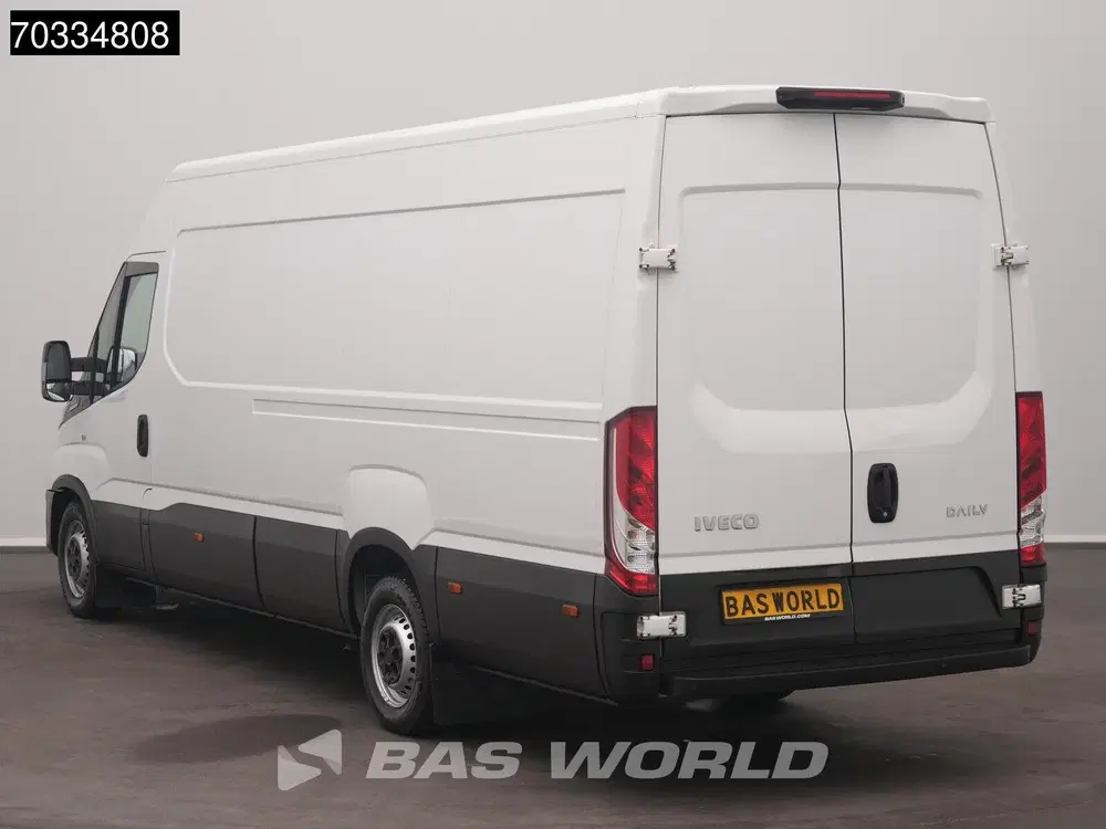 Iveco Daily Automaat L3H2 160PK AC uit 2024, foto 6