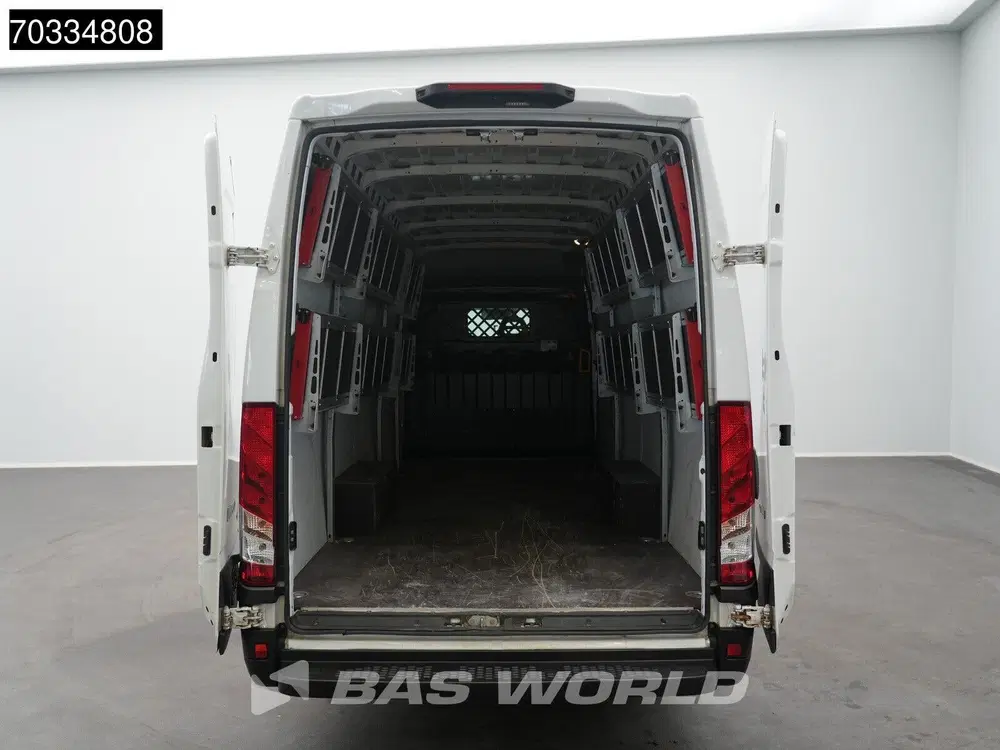 Iveco Daily Automaat L3H2 160PK AC uit 2024, foto 9