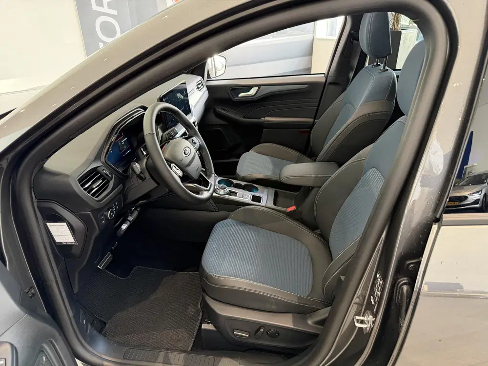 Ford Kuga 2.5 PHEV Bluecruise uit 2026, foto 11