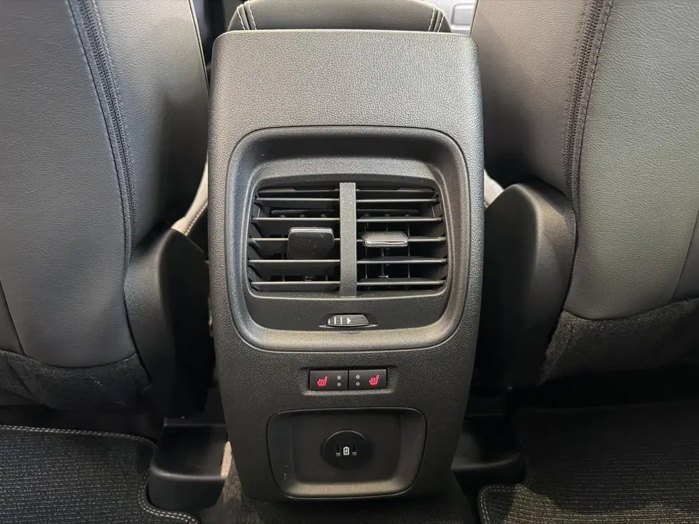 Ford Kuga 2.5 PHEV Bluecruise uit 2026, foto 14