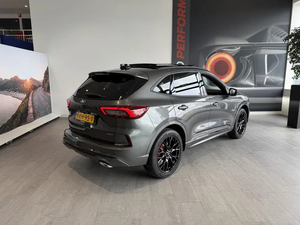 Ford Kuga 2.5 PHEV Bluecruise uit 2026, foto 3