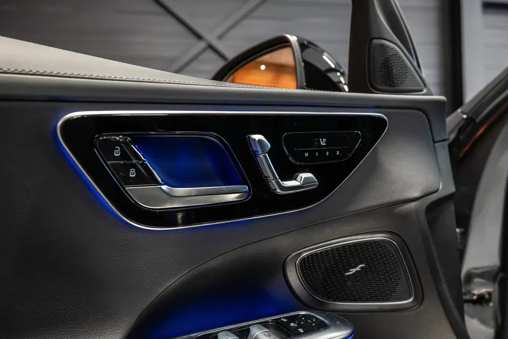 Mercedes-Benz C-Klasse 300 e Business Solution AMG Sc uit 2024, foto 12