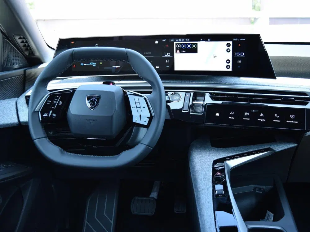Peugeot 3008 Allure Avantage 210 73 kWh (bj 2026) uit 2026, foto 9