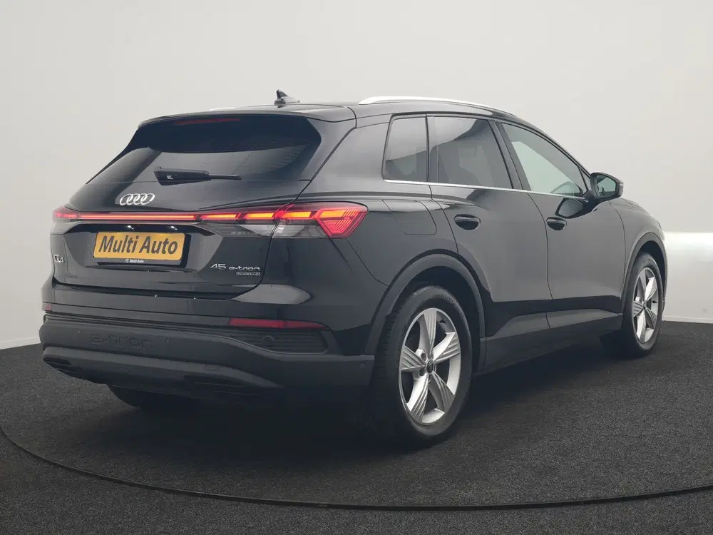 Audi Q4 e-tron 45 quattro S Line 82 kWh 286pk Dealer O.H uit 2024, foto 3