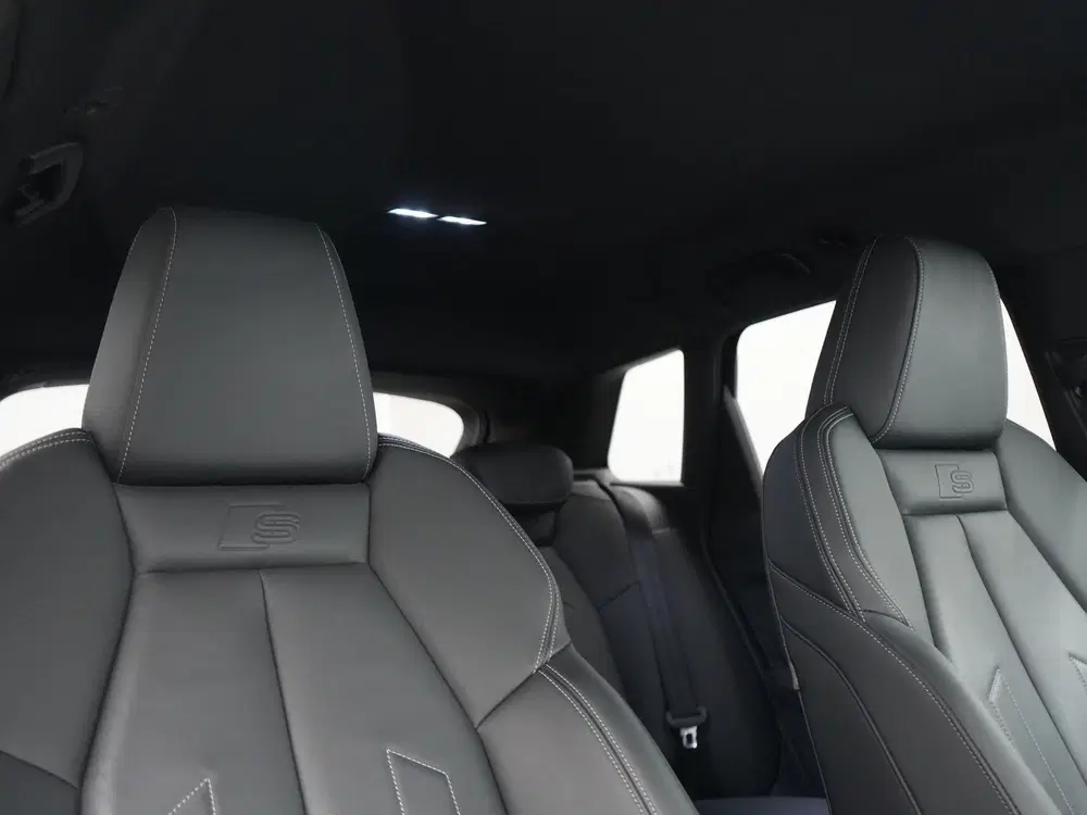 Audi Q4 e-tron 45 quattro S Line 82 kWh 286pk Dealer O.H uit 2024, foto 5