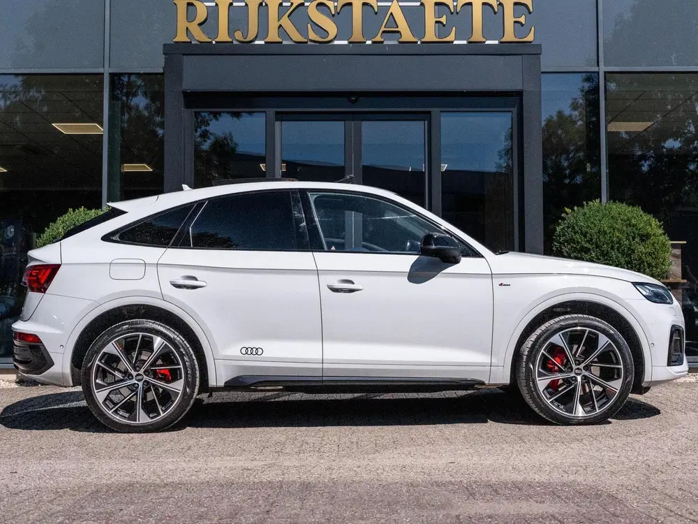 Audi Q5 40 TDI S-Line uit 2021, foto 6