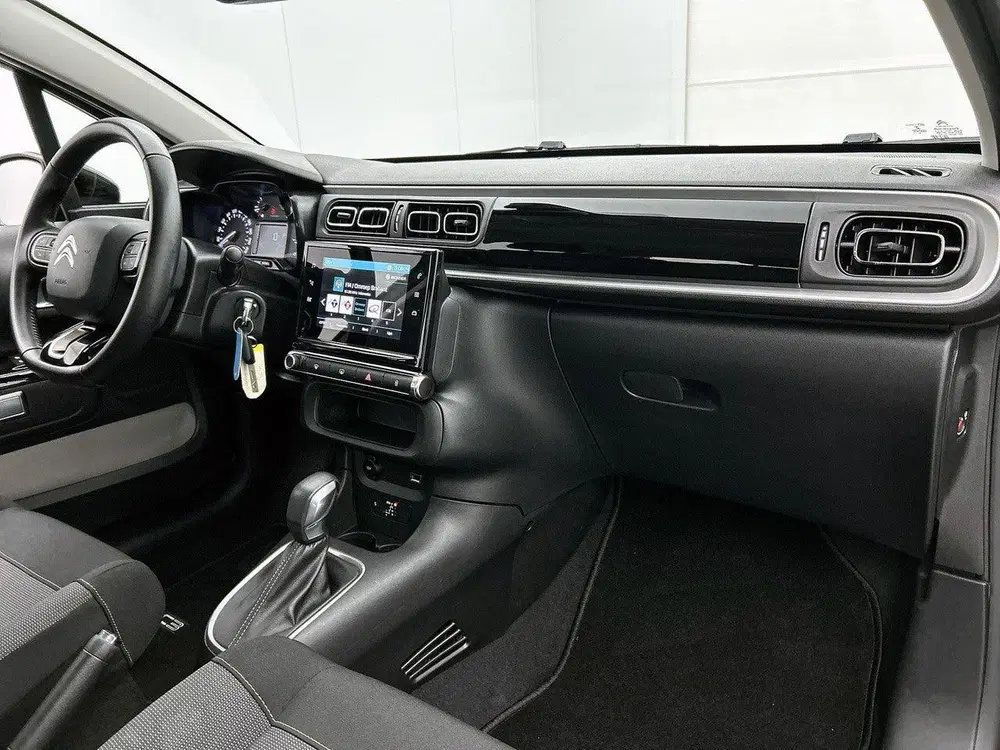 Citroën C3 1.2 110pk Shine Automaat uit 2020, foto 12