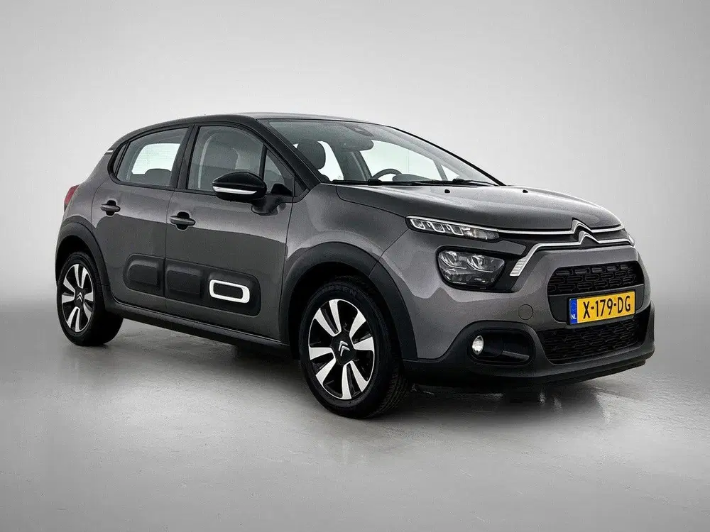 Citroën C3 1.2 110pk Shine Automaat uit 2020, foto 2