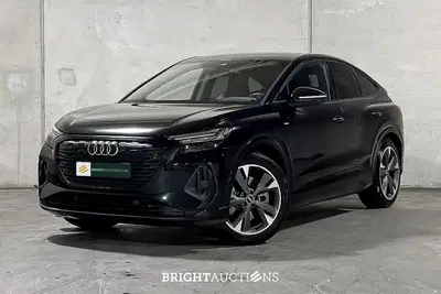 Audi Q4 e-tron 40 Launch edition S Competition 77 uit 2021