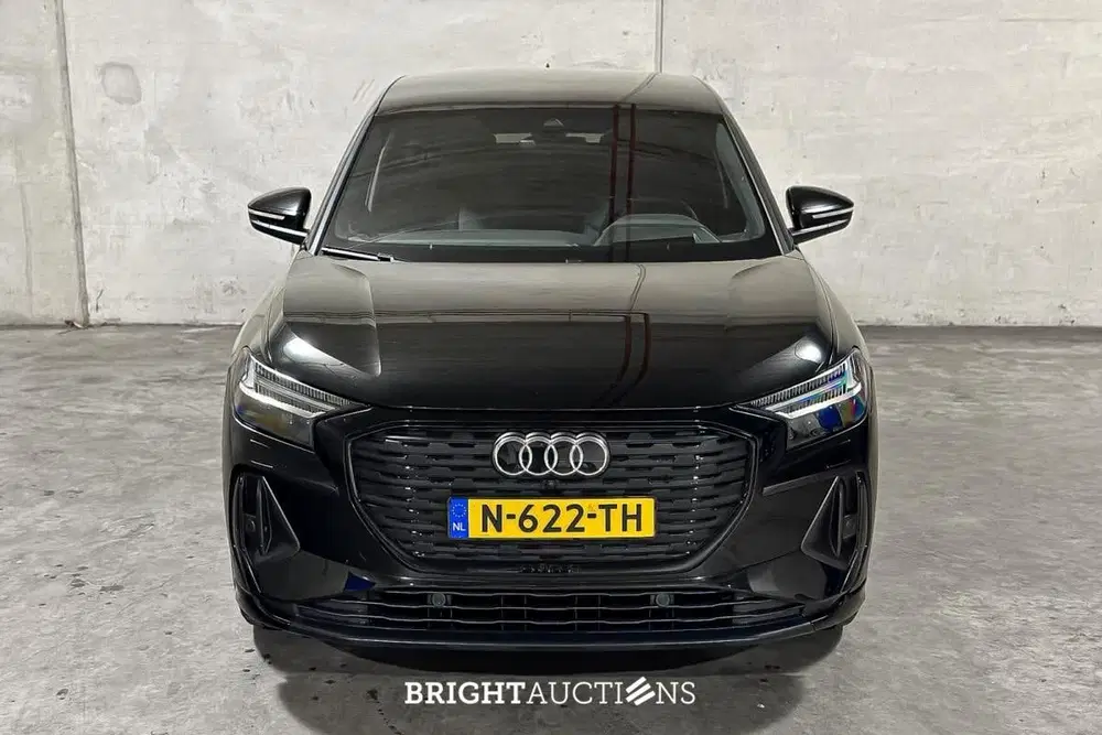 Audi Q4 e-tron 40 Launch edition S Competition 77 uit 2021, foto 10