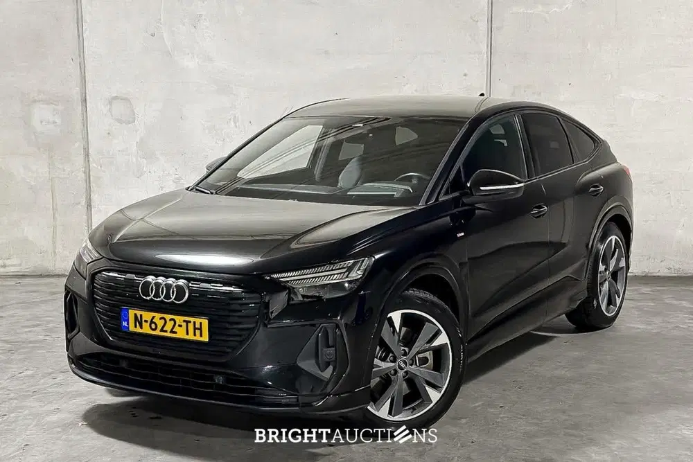 Audi Q4 e-tron 40 Launch edition S Competition 77 uit 2021, foto 6