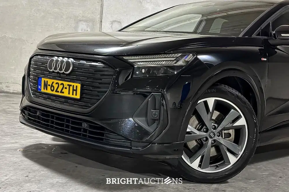 Audi Q4 e-tron 40 Launch edition S Competition 77 uit 2021, foto 7