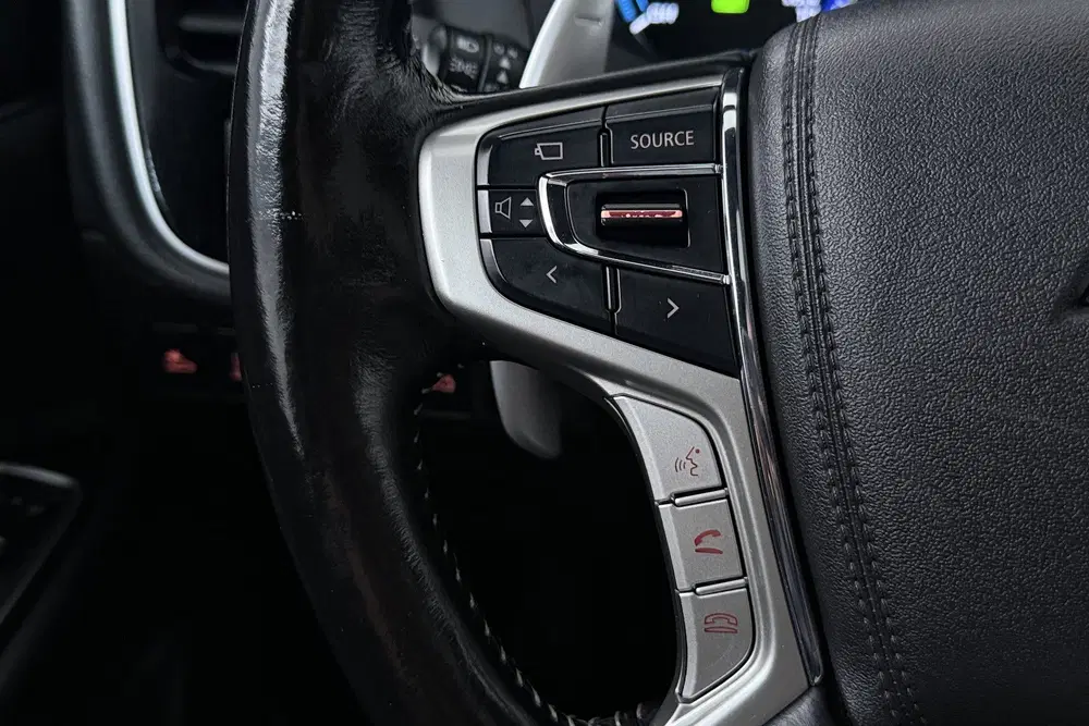 Mitsubishi Outlander 2.4 PHEV Instyle (PANORAMADAK uit 2019, foto 10