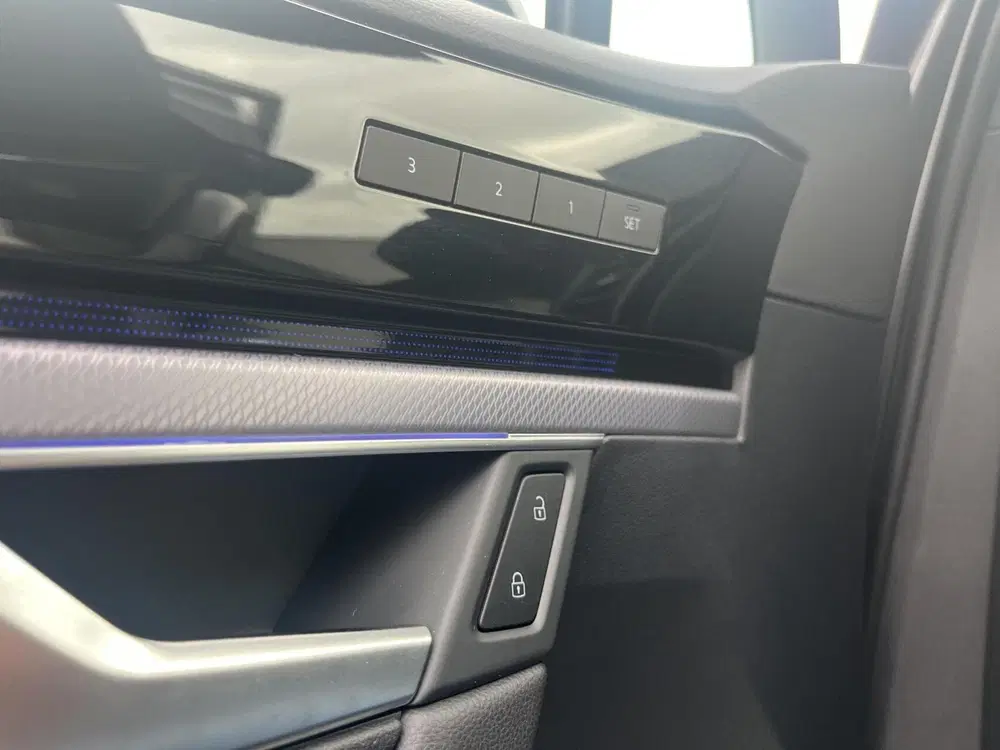 Volkswagen Touareg 3.0 TSi 4MOTION R 462PK PANO+ACC+TREKHAAK uit 2021, foto 15