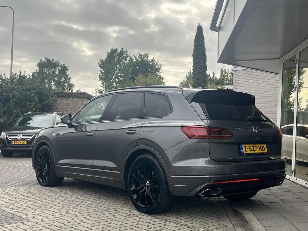 Volkswagen Touareg 3.0 TSi 4MOTION R 462PK PANO+ACC+TREKHAAK uit 2021, foto 8