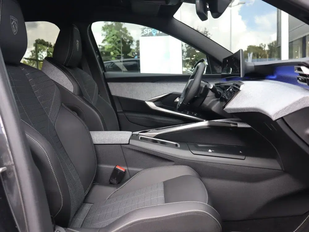 Peugeot 3008 GT Plug-in Hybrid 225PK e-DCS7 Automaat uit 2026, foto 6