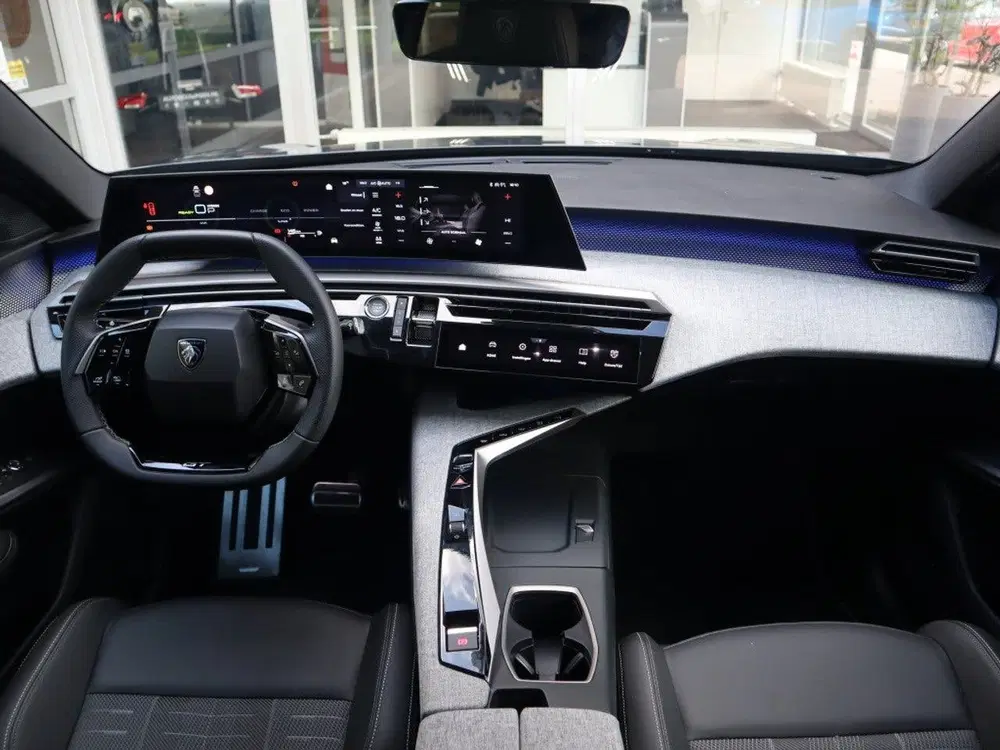 Peugeot 3008 GT Plug-in Hybrid 225PK e-DCS7 Automaat uit 2026, foto 7