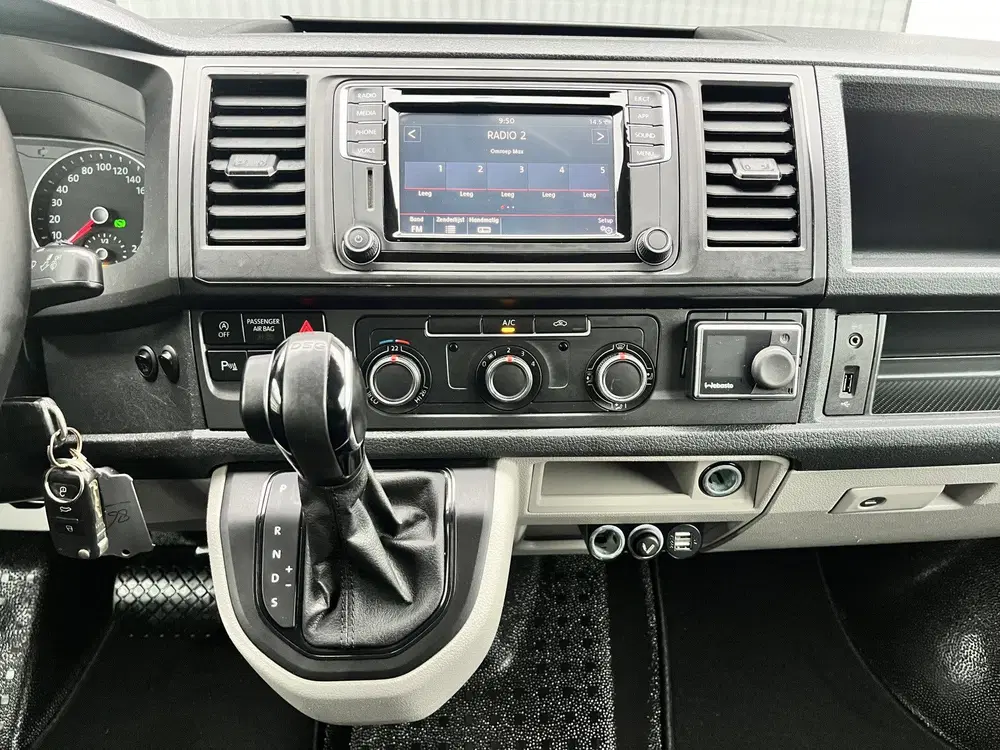 Volkswagen Transporter 2.0 TSI L1H1 Automaat Benzine Dubbele uit 2019, foto 13