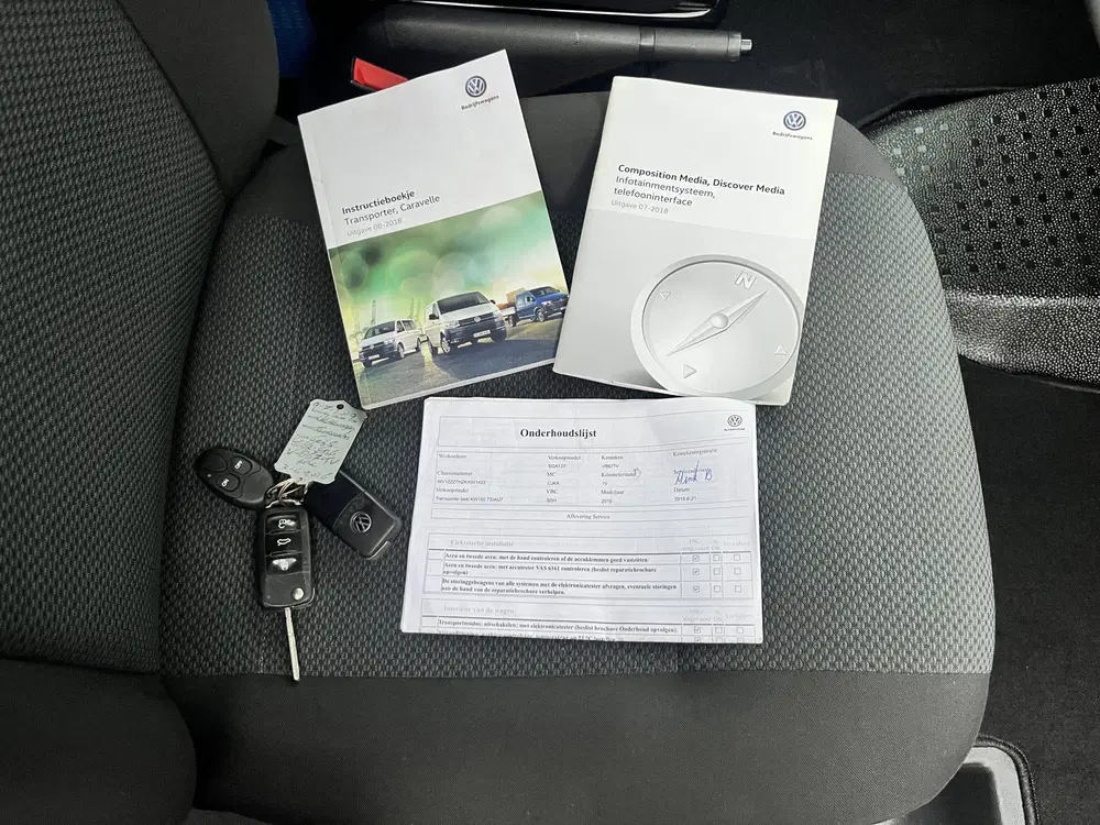 Volkswagen Transporter 2.0 TSI L1H1 Automaat Benzine Dubbele uit 2019, foto 14