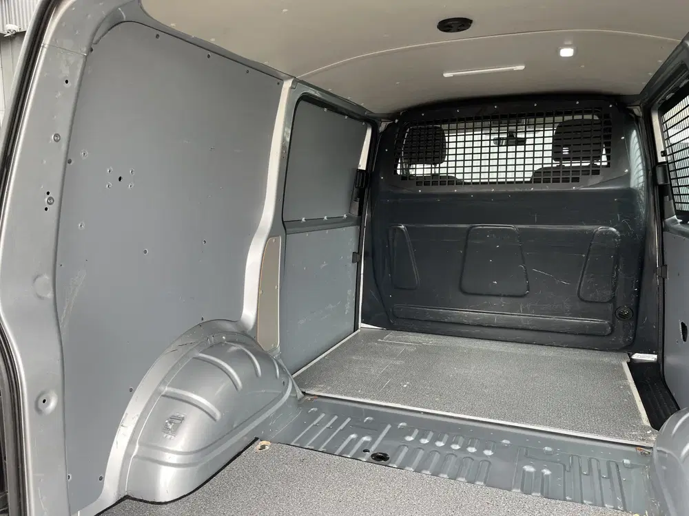 Volkswagen Transporter 2.0 TSI L1H1 Automaat Benzine Dubbele uit 2019, foto 15