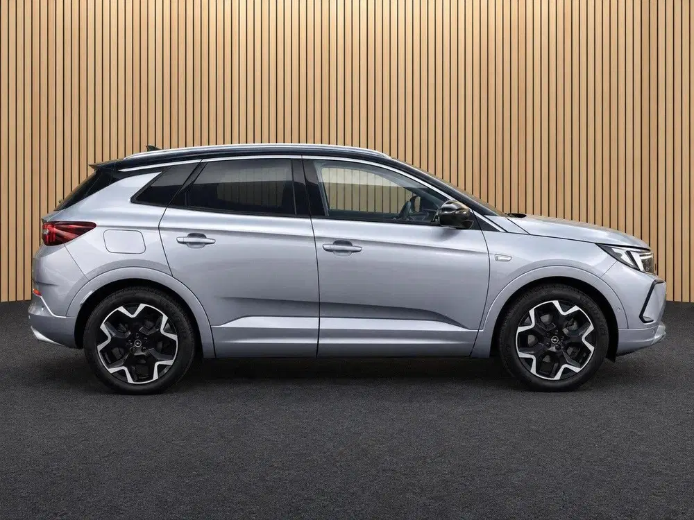 Opel Grandland 1.6 Turbo Plug-In Hybrid 4x4 Business Eleg uit 2022, foto 8