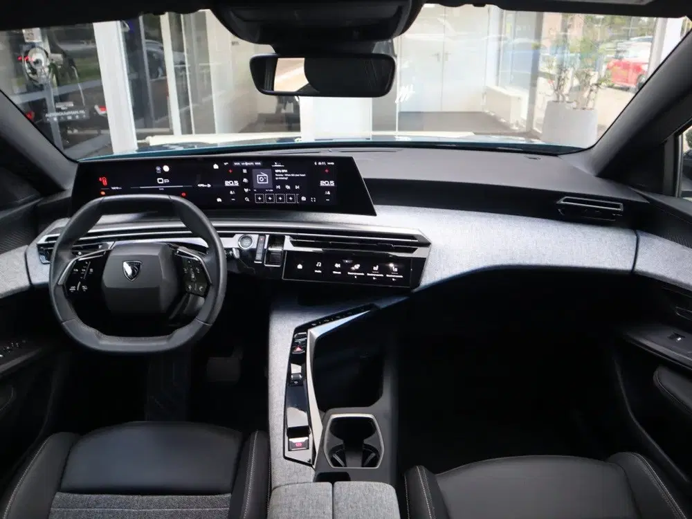Peugeot 5008 Allure Mild Hybride 145PK e-DSC6 Automaat uit 2025, foto 6