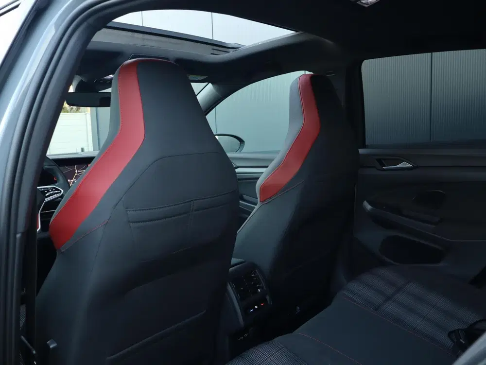 Volkswagen Golf 2.0 TSI GTI 245PK uit 2020, foto 13