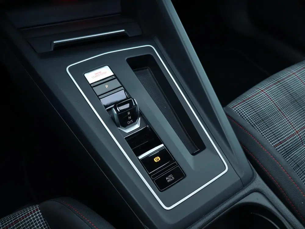 Volkswagen Golf 2.0 TSI GTI 245PK uit 2020, foto 5