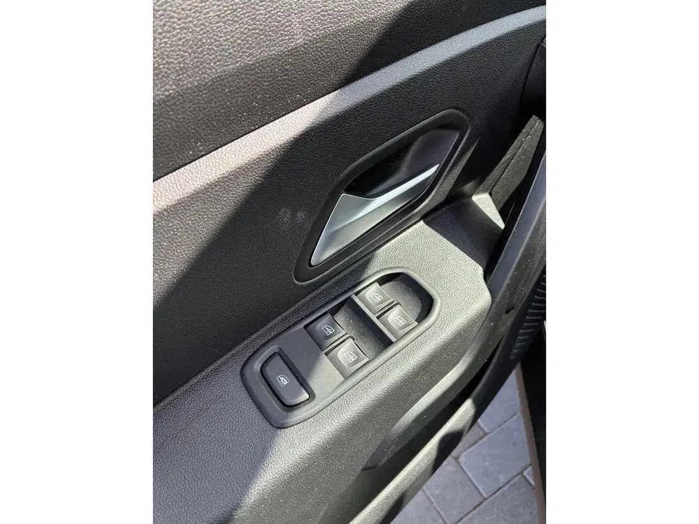 Dacia Duster 1.3 TCe Comfort uit 2023, foto 15