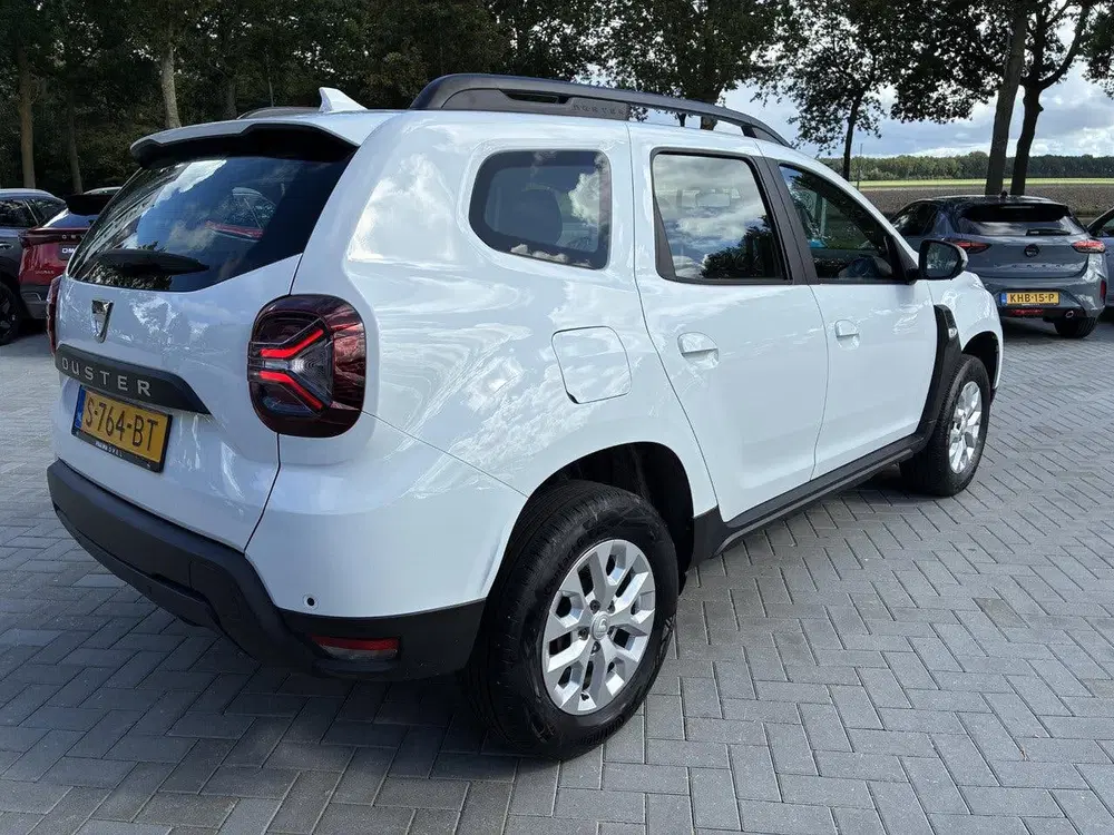 Dacia Duster 1.3 TCe Comfort uit 2023, foto 5