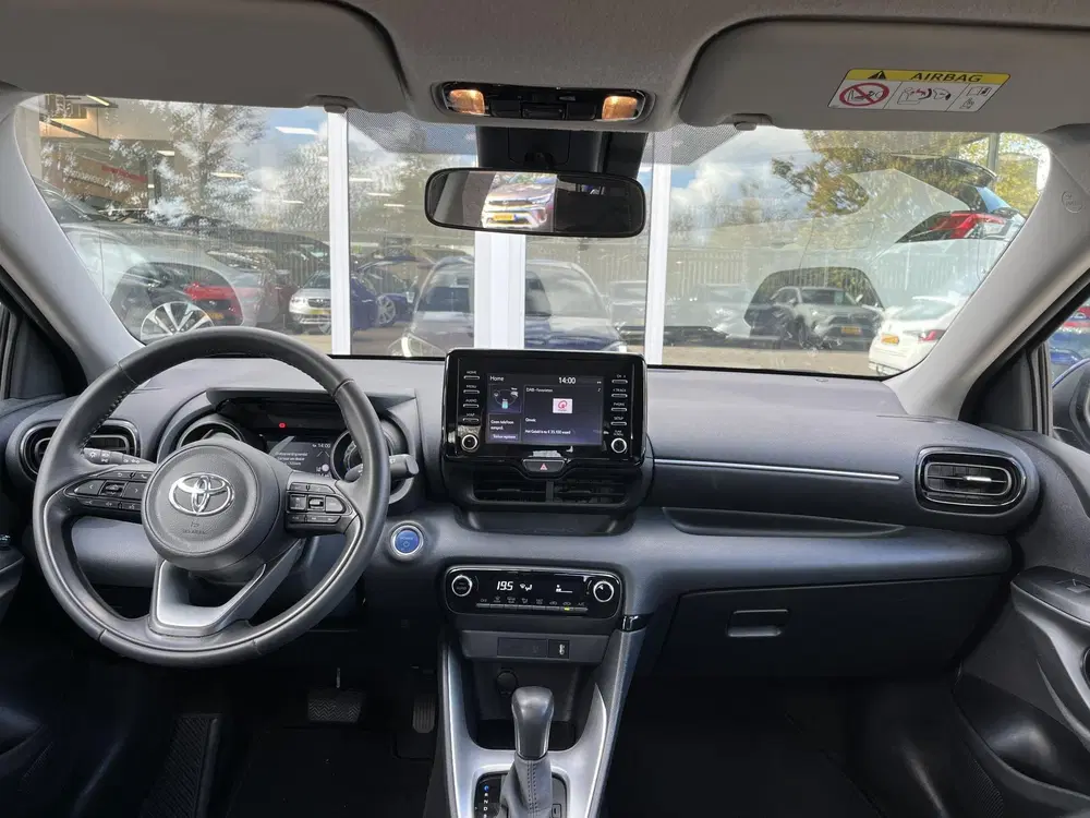 Toyota Yaris 1.5 Hybrid Dynamic uit 2023, foto 12